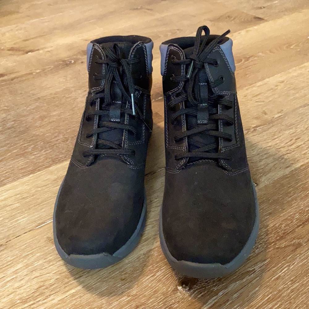 Timberland Hoverlight black suede NEVER WORN, but not with tags or box.